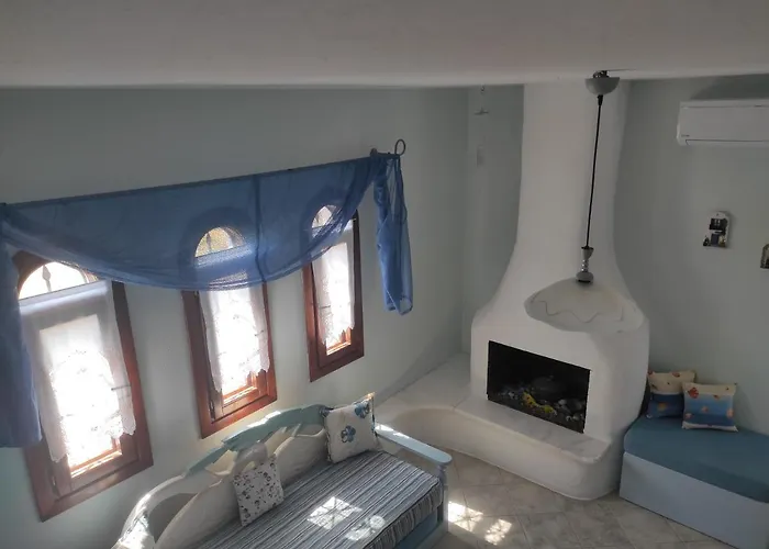 Marianthi's House דירה מטהמורפוסי